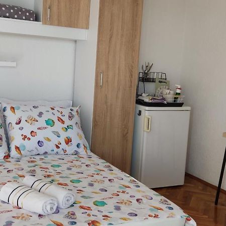 Apartment And Rooms Busa 3 Senj  Luaran gambar